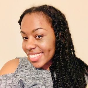 Meet your Posher, Jasmin